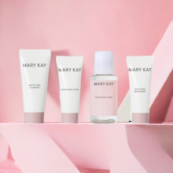 Mary Kay® Mattifying Go Set Combination to Oily - Picture 3 of 3